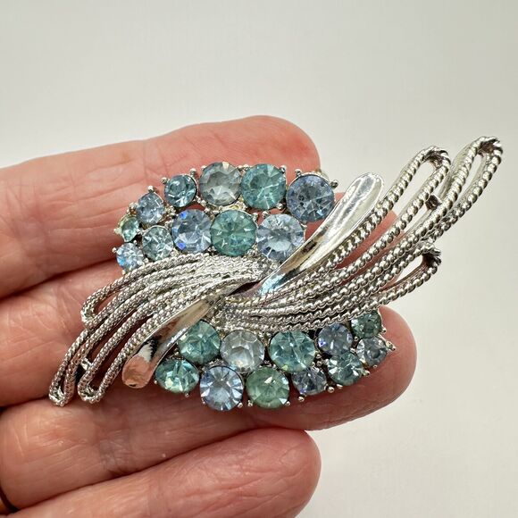 Coro Signed Blue Rhinestone Silver Tone Abstract Brooch Pin Vintage - Picture 3 of 10